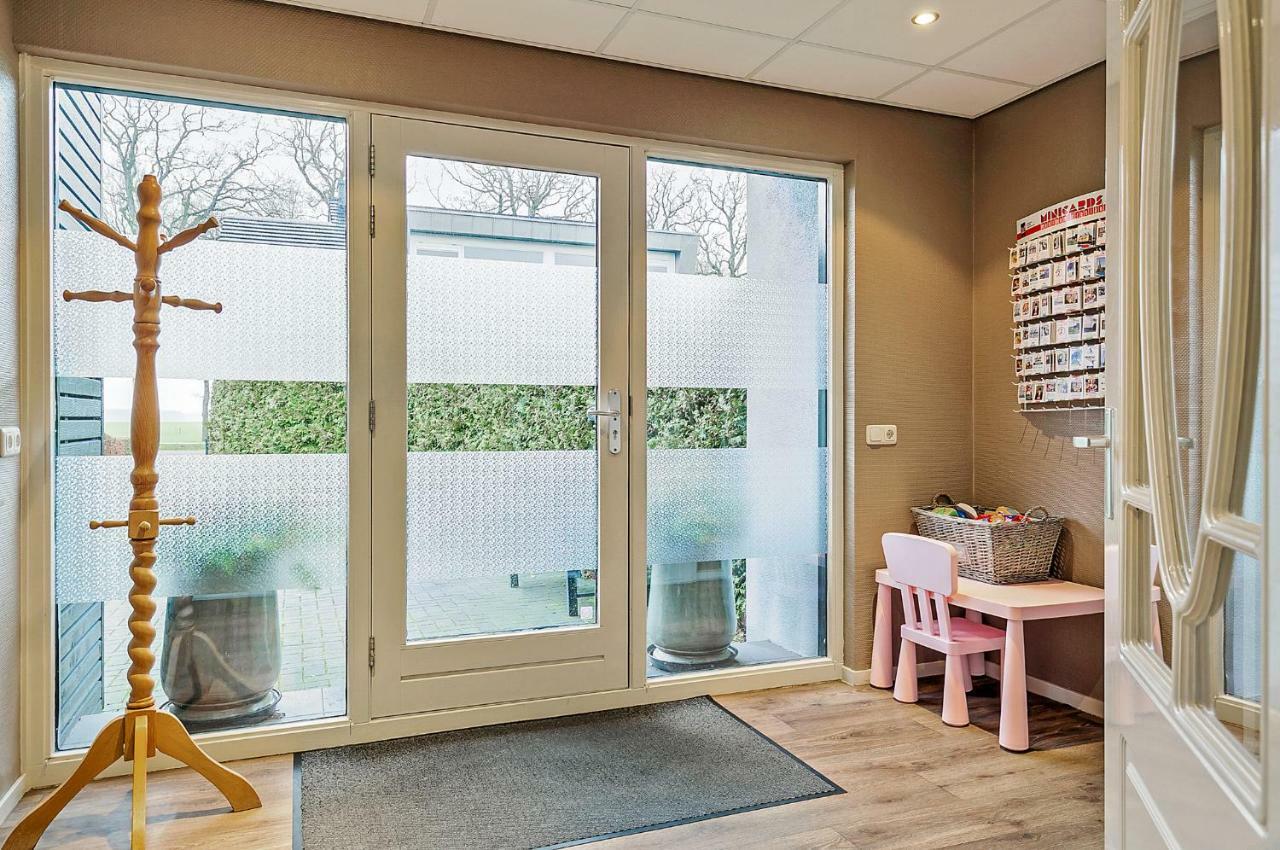 Sfeervol 6 Persoons Appartement - Van Alle Gemakken Voorzien! 박케빈 외부 사진